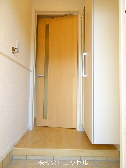 アンソレイエ 玄関