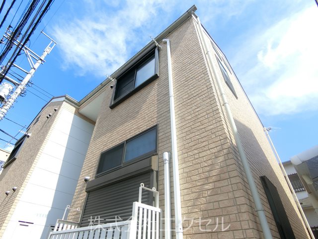 ウィスタリア2 外観