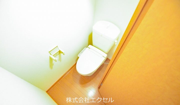 レオパレス愛風 トイレ