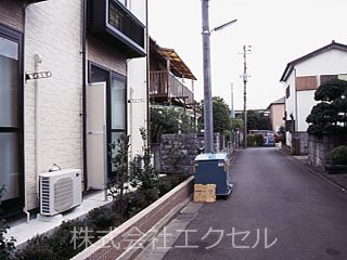 レオパレス愛風 ベランダ