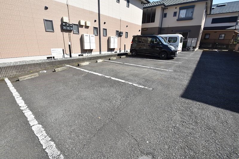 エクセルみねきＣ 駐車場