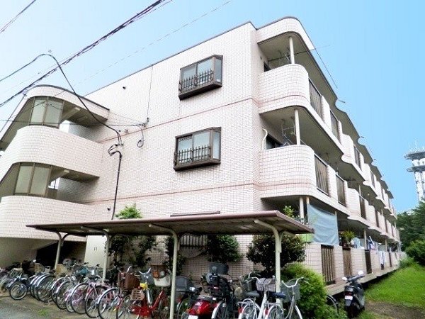 クレセント三ツ木 外観
