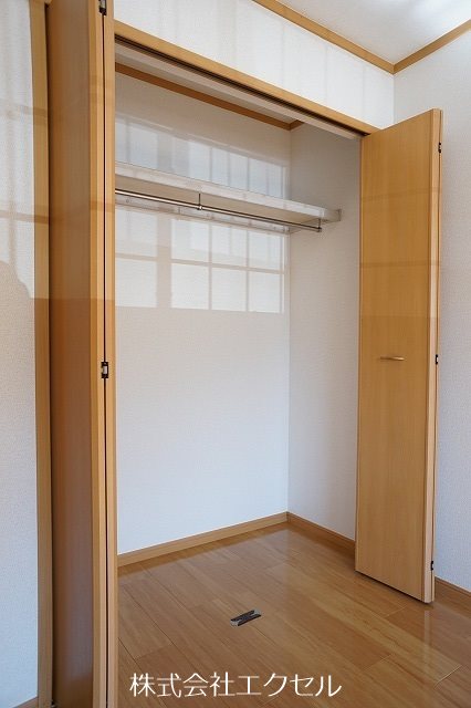 サウザンズヒルA 収納