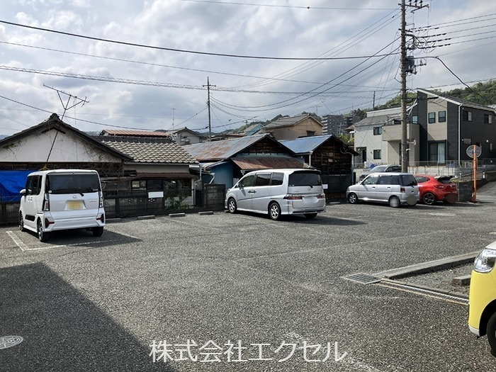サンパレス青梅 駐車場