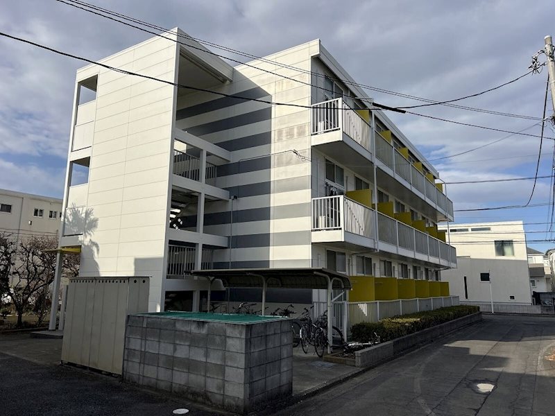 レオパレス銀河 外観