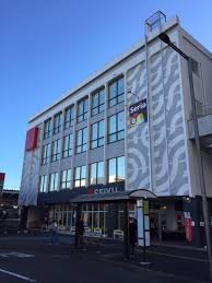 レオパレス銀河 スーパー