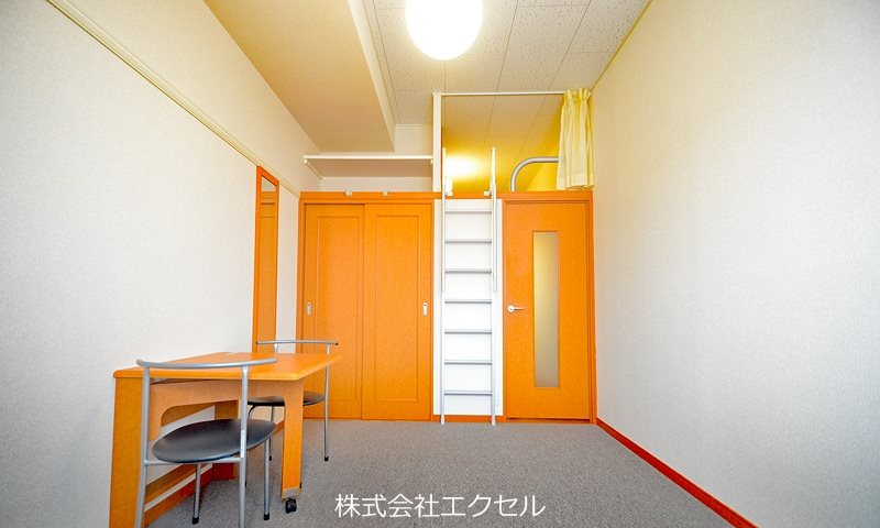 レオパレスメエガ2 リビング