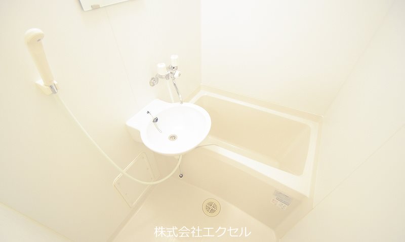 レオパレスＡＩＮ 風呂画像