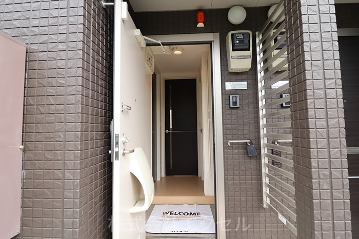 アイリスコート 玄関
