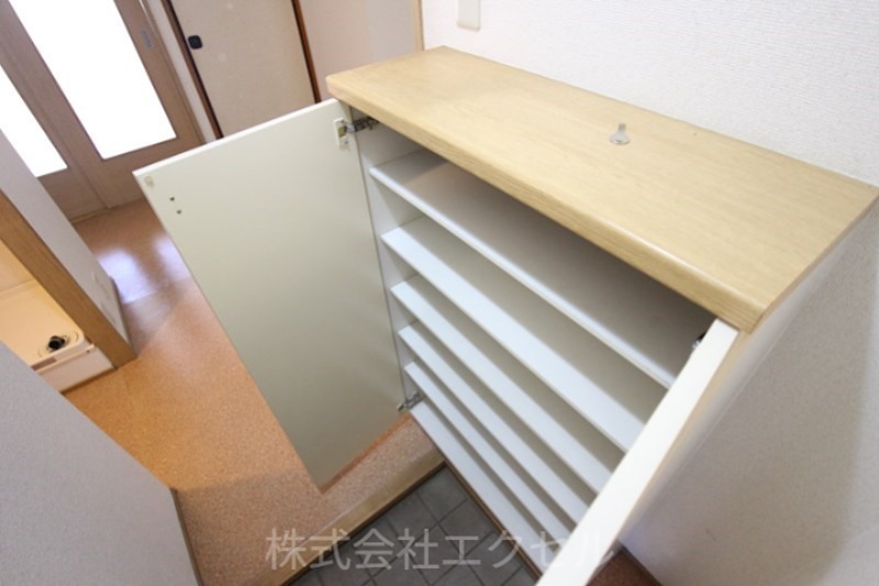 グランデール 収納