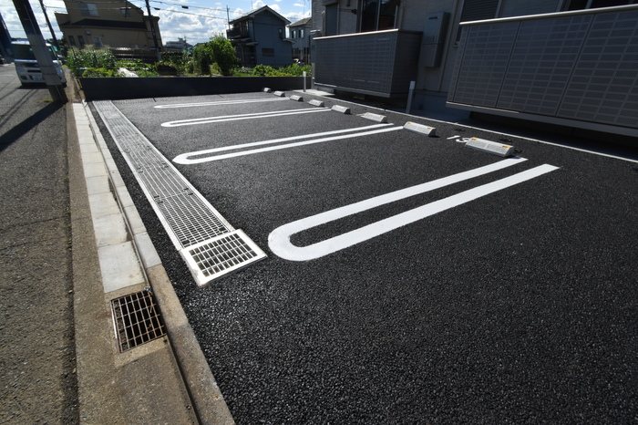 エスポワールA 駐車場