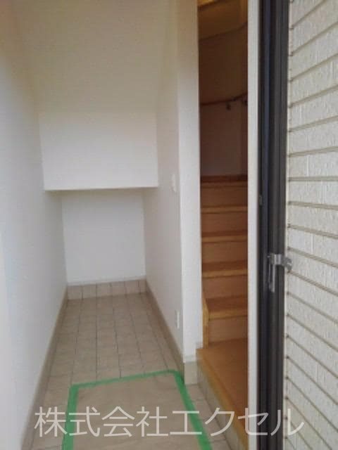 カーサセレノ 玄関