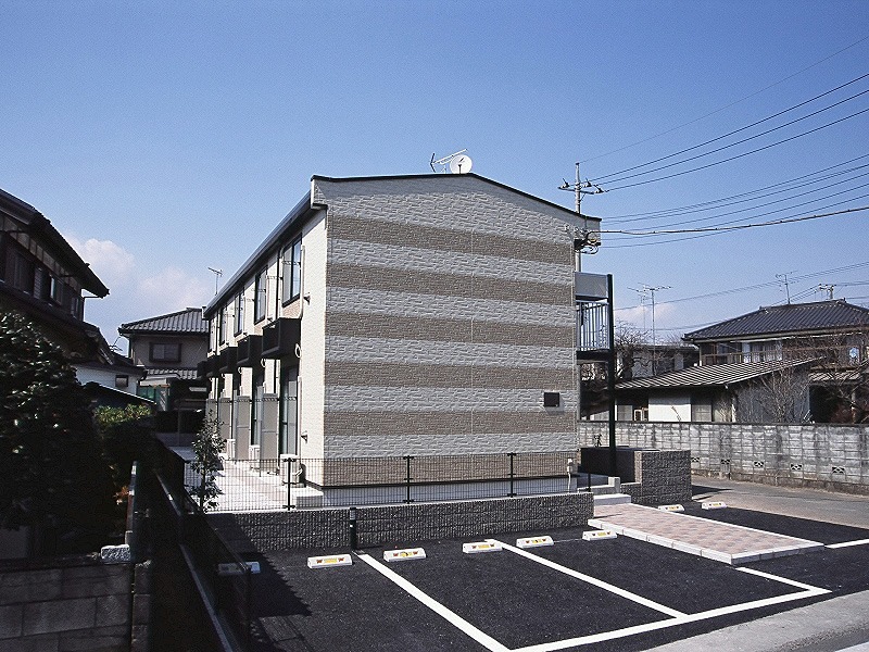 レオパレスハピネス 駐車場