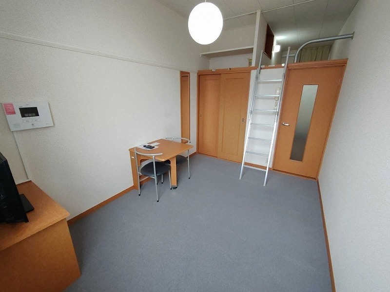 レオパレスプロシード  ベッドルーム