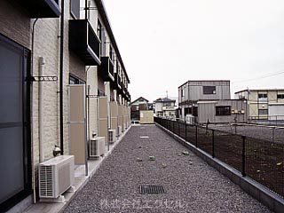 レオパレス瑞穂東  ベランダ