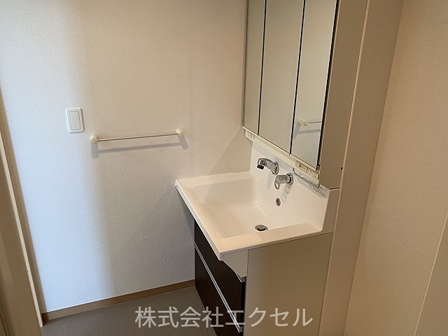 リヤン 洗面所