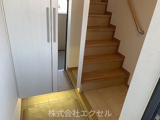 リヤン 玄関