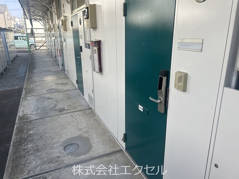 レオパレスグリフィンドール エントランス
