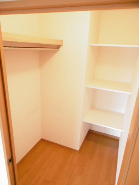 オリエンス１ 収納