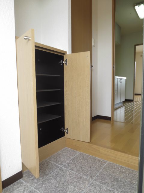 オリエンス１ 玄関