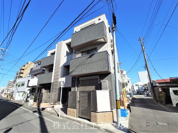 アイシーク立川 外観