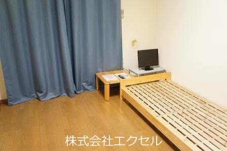 レオパレス葵第２ リビング