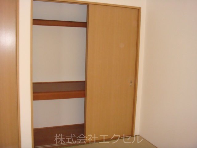 エステートピアＫ3 収納