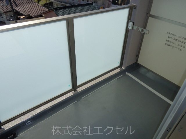 オークロシェ ベランダ