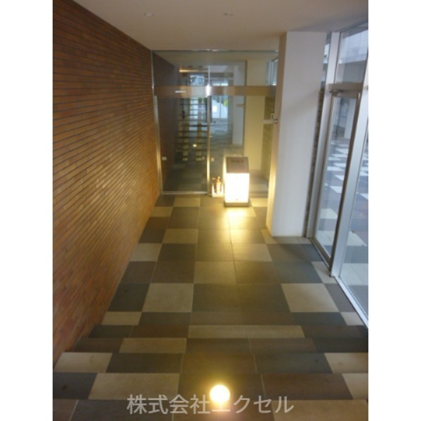 Ｋエリタージュ 玄関
