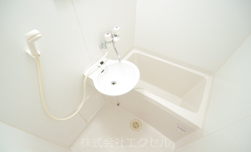 レオパレス聖蹟ロイヤルハイツ 風呂画像