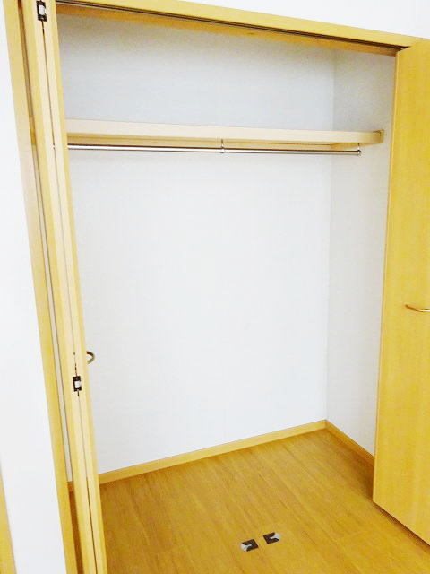 ヴィラシャルマン 収納