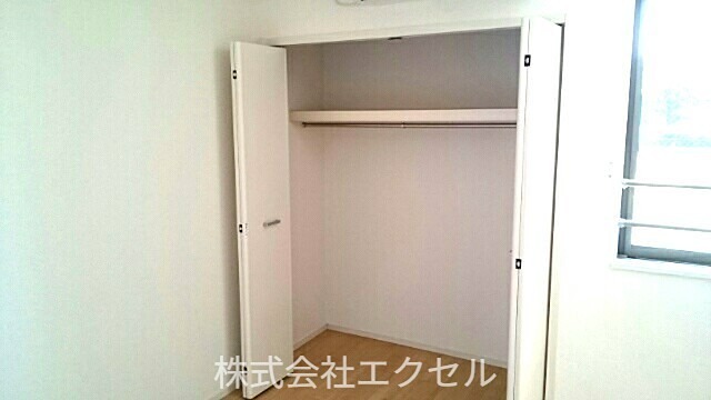 アイフラット日新2 収納