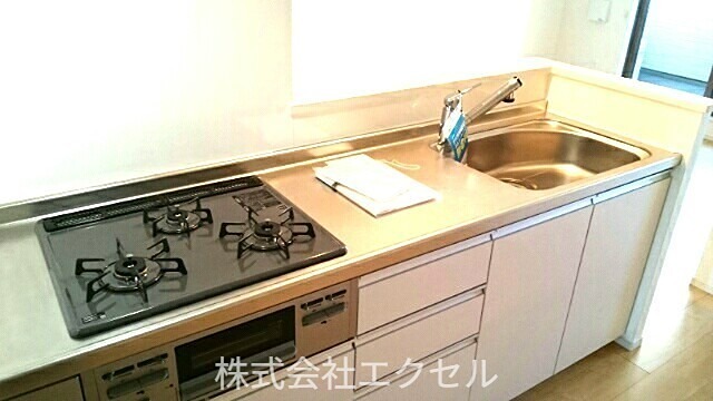 アイフラット日新2 キッチン