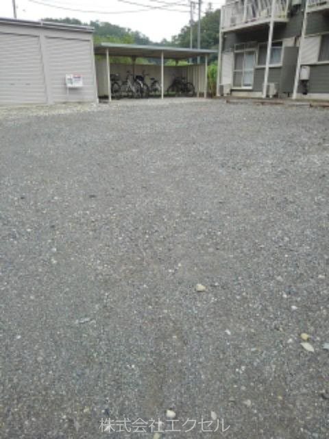 サンフローレンス 駐車場