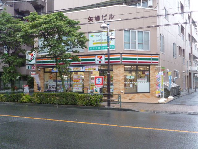 エグゼクティブ立川 コンビニ