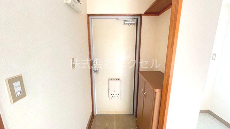 中澤ビル 玄関