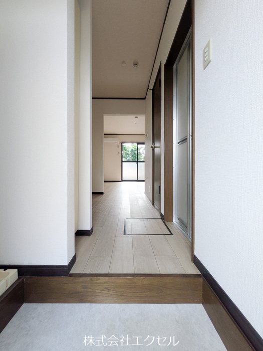 パセオ西府　壱番館 玄関
