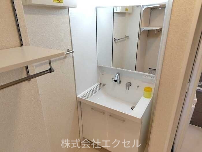 メタルラグーン 洗面所
