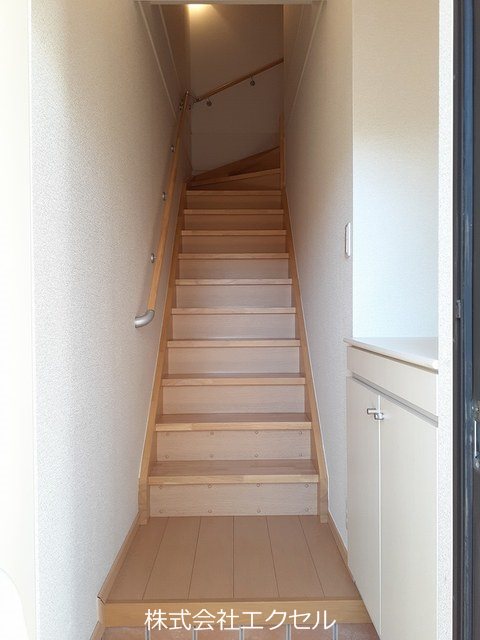 プラシードカーサ 玄関