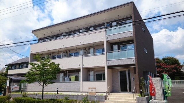 サラスバティ 外観