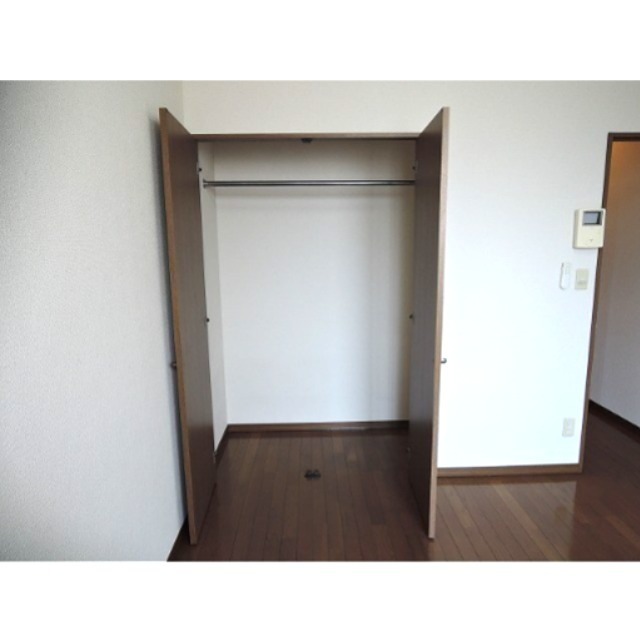 アンプルールブワレジェンド 収納