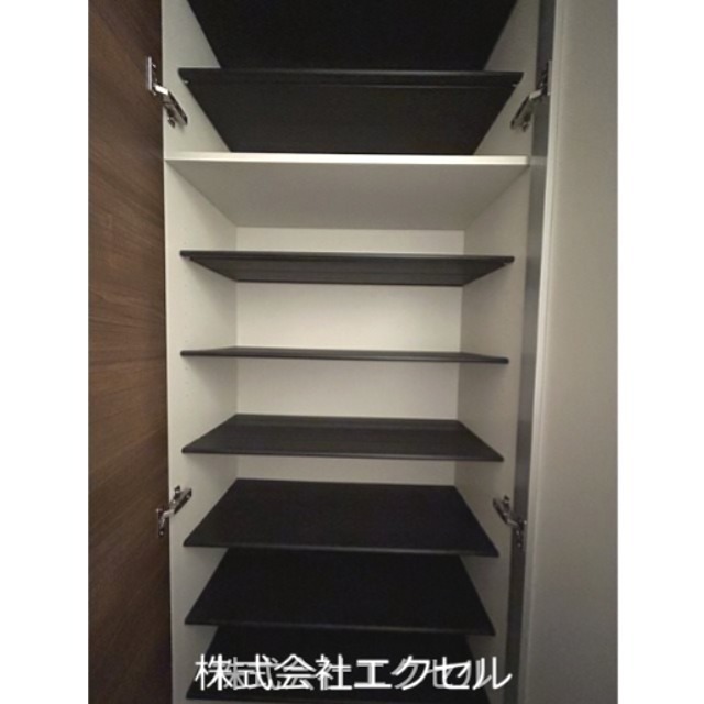 オートヴィラ1 玄関