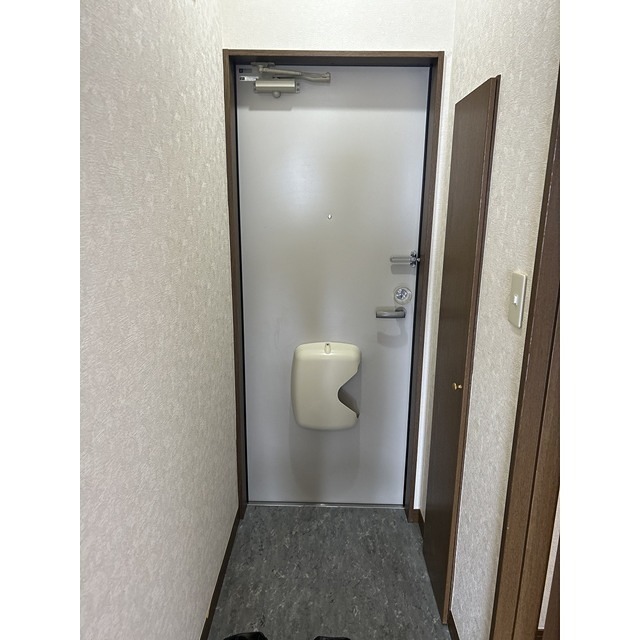 アンプルールフェールメルベェイユー 玄関