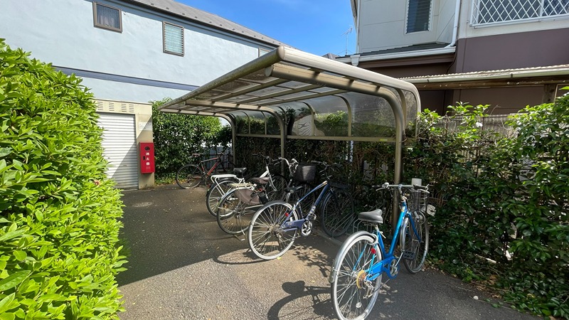 アムール山﨑 駐車場