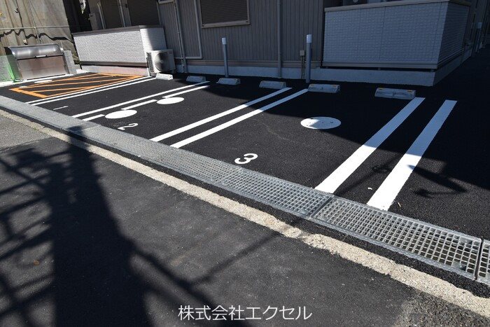 Dスクエア本町 駐車場