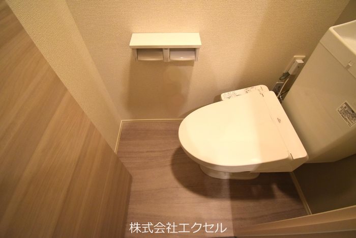 Dスクエア本町 トイレ