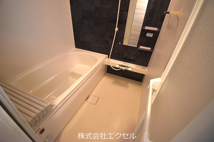 Dスクエア本町 風呂画像