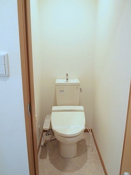 オオサワハイツ トイレ