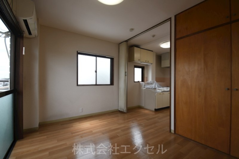 関口ビル ベッドルーム