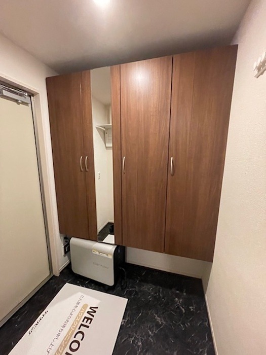 カーサグラナーテ 玄関